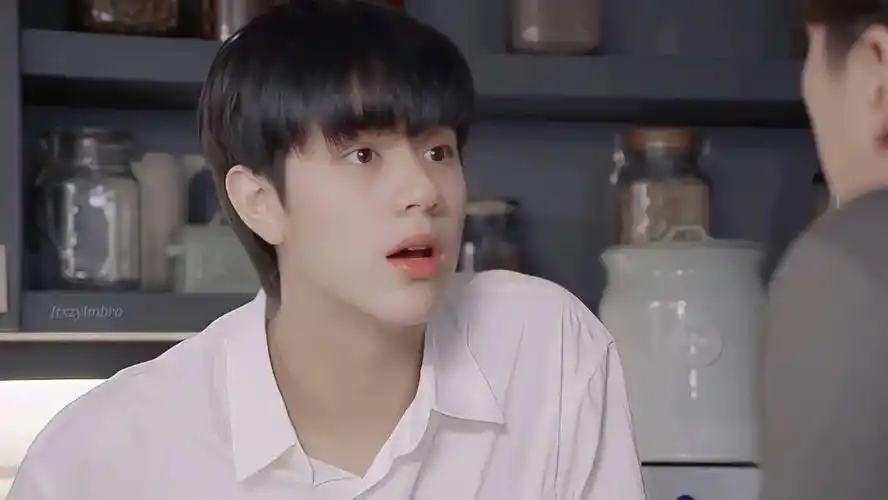 谁看了不说一句炳子好福气