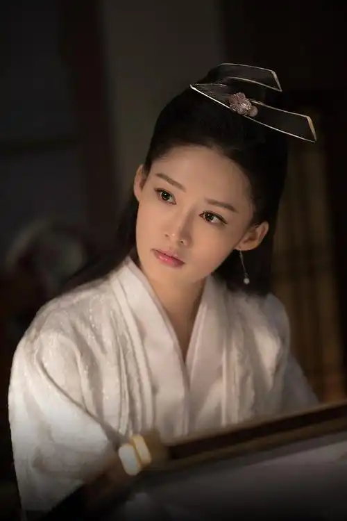 ず心星月从cxjqmwh转采于2018-06-12 15:24:13李沁  庆余年古装女ず心