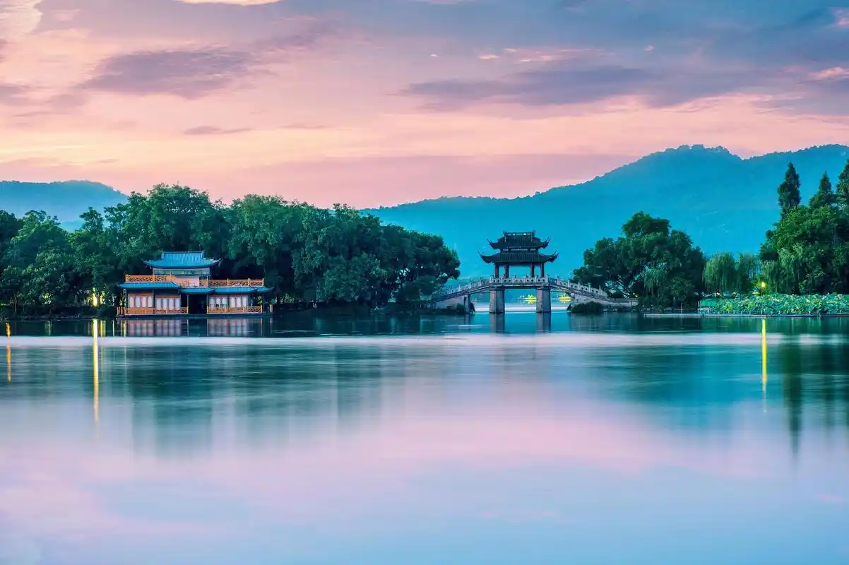 西湖图片大全_西湖风景图片/景点照片/旅游摄影【驴妈妈攻略】