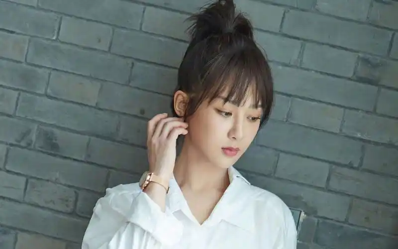 杨紫性感图片桌面壁纸