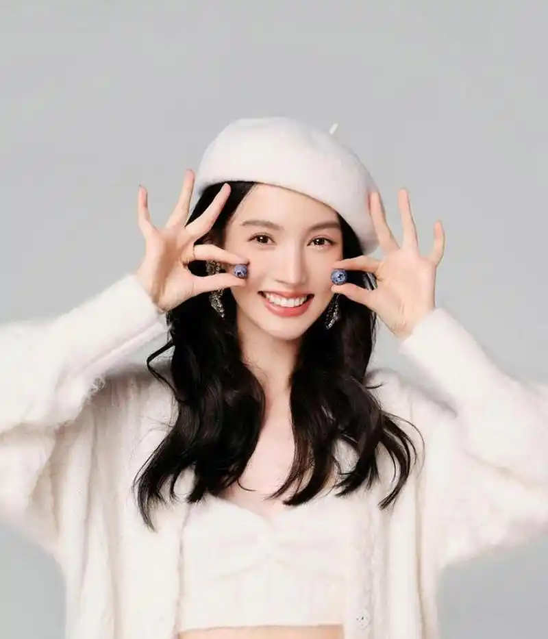 金晨甜美可爱头像