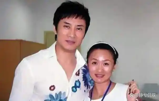 娶富家女,与岳母同住30年,接回改嫁的母亲,歌手江涛成名不忘本