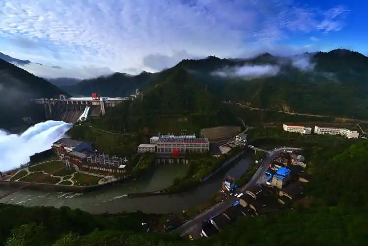 十堰黄龙滩旅游度假区---湖北旅游景点名胜古迹风景区图片