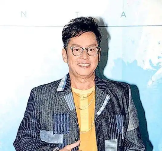 谭咏麟最新回应睡粉风波