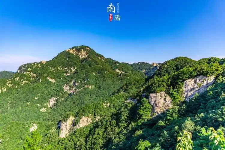 南阳老界岭:江河分水岭,伏牛凌绝顶