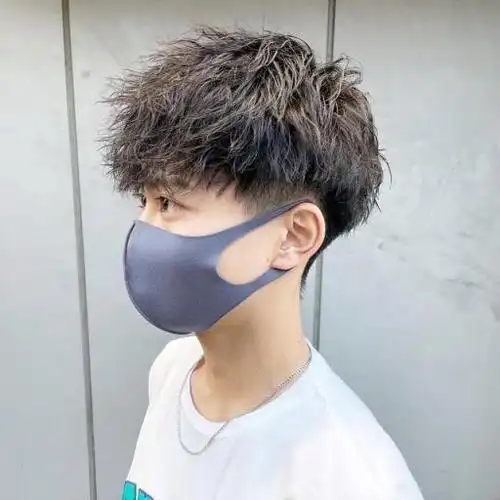 2021最受欢迎的男生发型(2021年男士最热门发型)(图12)