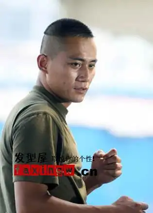 全面的锅盖头发型图片