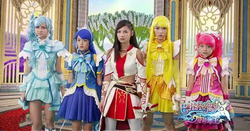 巴啦啦小魔仙四位魔仙小蓝第一位成导演00后的她最红