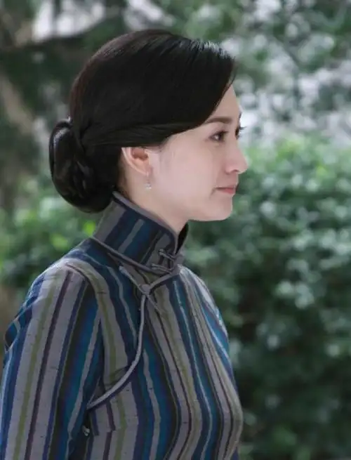 回顾李小冉:与富商纠缠11年,转身嫁给了男闺蜜,幸福就在身边