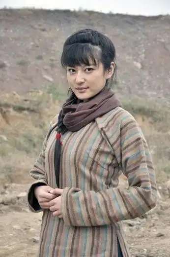 非凡英雄俏花旦张澎澎苦恋陈小春