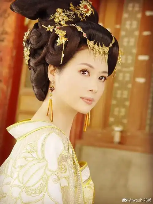 邓英ying deng的图片