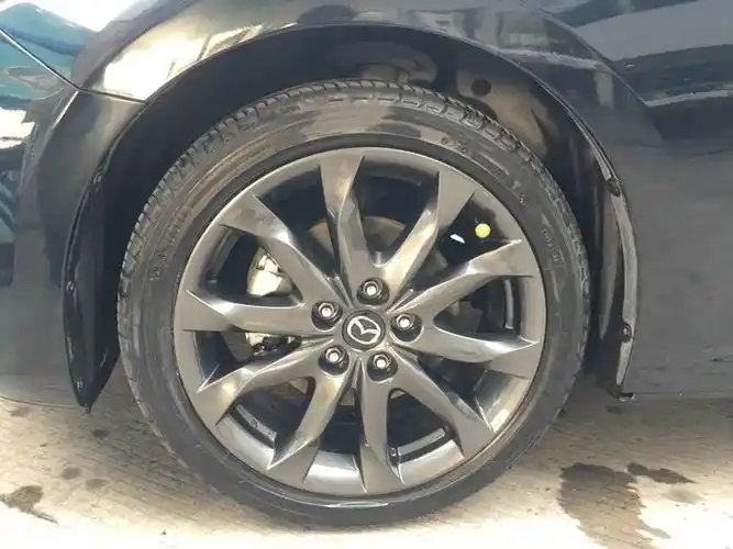 【图】求枪灰色轮毂的小昂图片!_马自达3 昂克赛拉论坛_汽车之家论坛