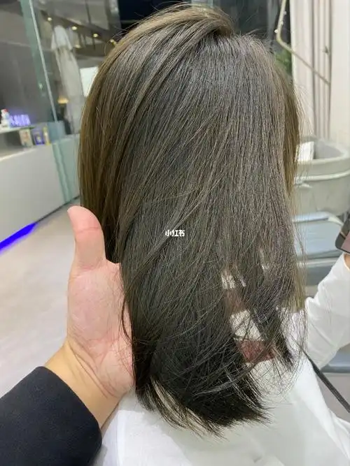 发色推荐# #意境造型(万达分店) #染发不用漂色 #青灰色泉州染发 烫发