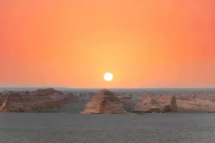 夏日最美的一条大环线2021年去一次青海吧