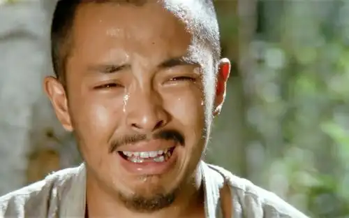 她17岁登上春晚,21岁却选择裸婚嫁给小演员,如今丈夫终成影帝!