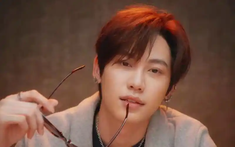 【boun】201124文总也拍mv啦,有被帅到～_哔哩哔哩_bilibili