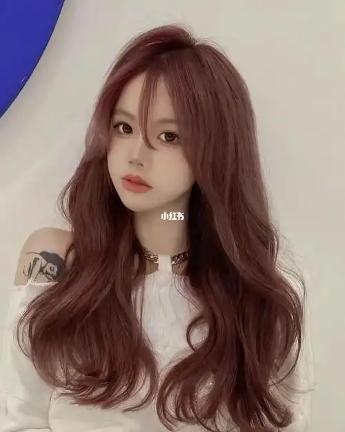 春夏发色分享不用漂的焦糖暖棕色巨显白~超显白发色减龄发色看腻了