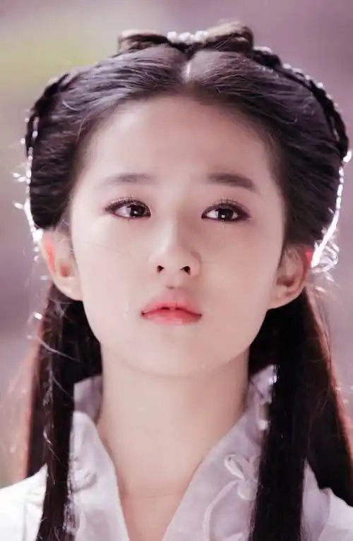 刘亦菲:风华绝代宛如仙女下凡,巅峰颜值古装造型堪称不朽经典_感觉