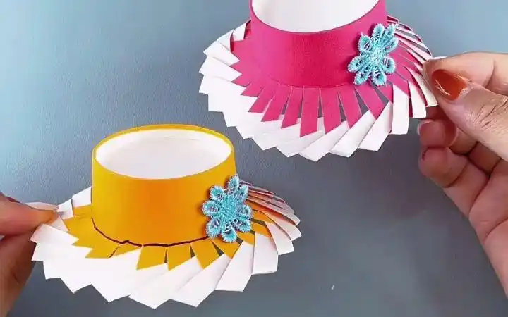 【变废为宝】用纸杯做漂亮的帽子和花篮,非常简单,动手试试吧.