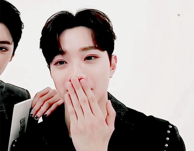 赖冠霖 你为什么这么可爱