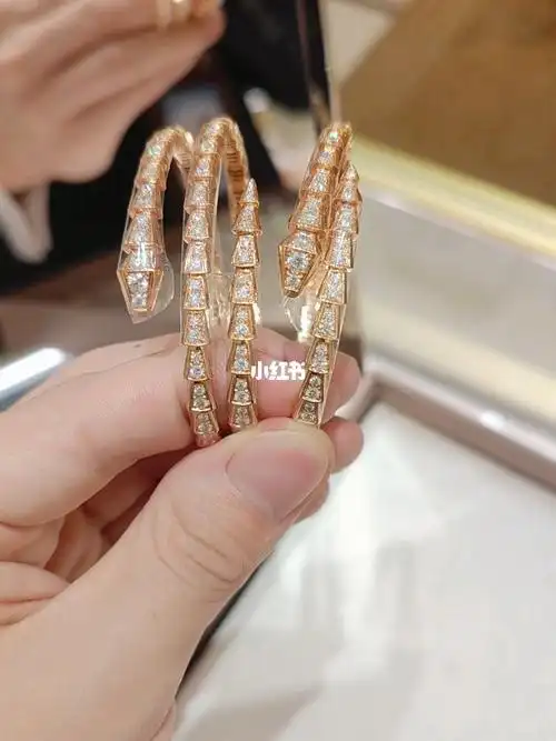 宝格丽蛇形玫瑰金手镯7878