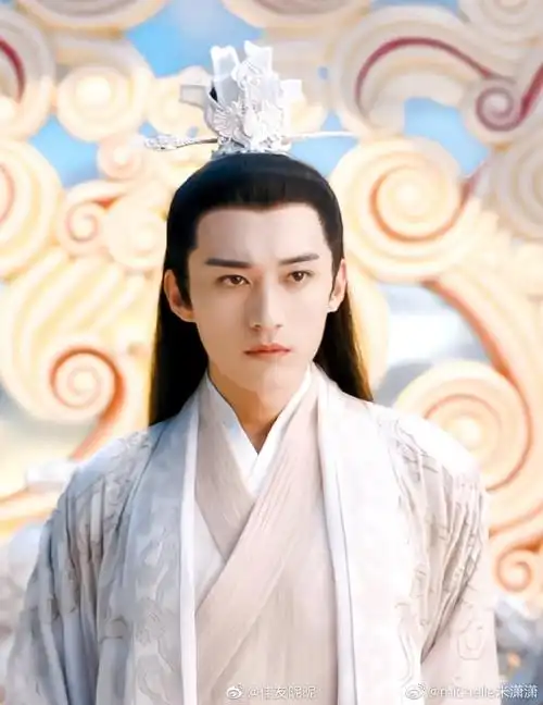 刘学义琉璃柏麟帝君若教解语应倾国任是无情亦动人图楼