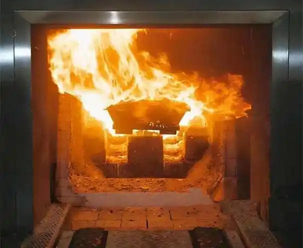 人体火化后,身上带的金银首饰会不会被融化?