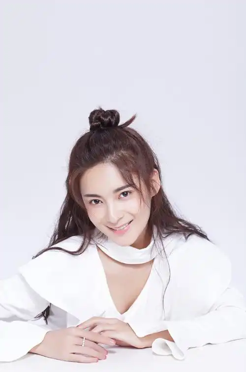 孙安可个人简介:孙安可,出生于1998年2月2日,中国内地影视女演员.