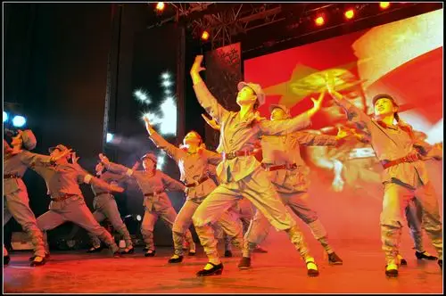 舞蹈片断习拍:红军不怕远征难