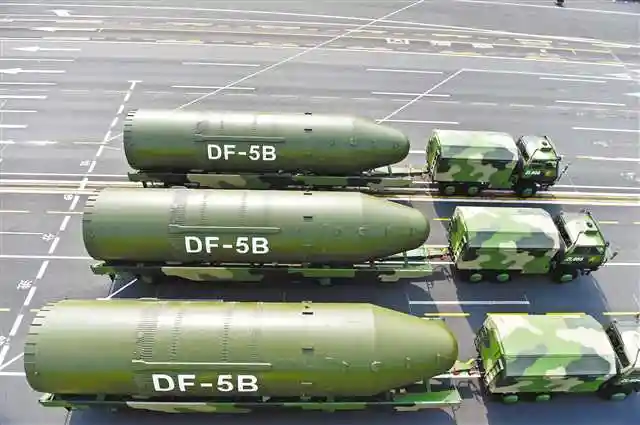 32个装备方队 大国重器扬我国威 - 重庆日报网