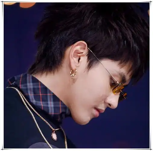 中国新说唱吴亦凡同款耳钉耳圈男潮人街头嘻哈镶钻金色圆形耳环女_91