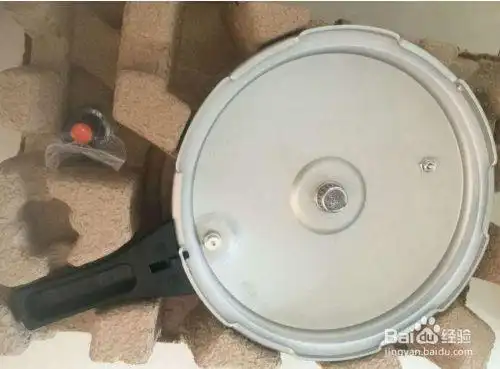 高压锅盖子盖不上怎么回事