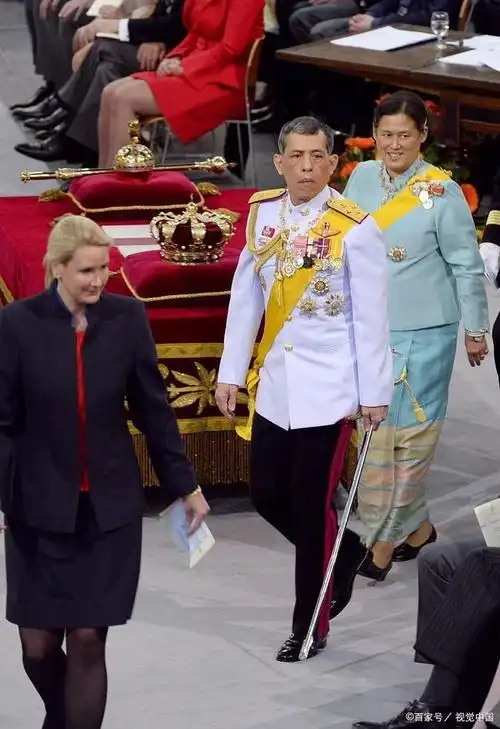 泰国的国王玛哈·哇集拉隆功(拉玛十世)是泰国历史上第十位朱拉隆功