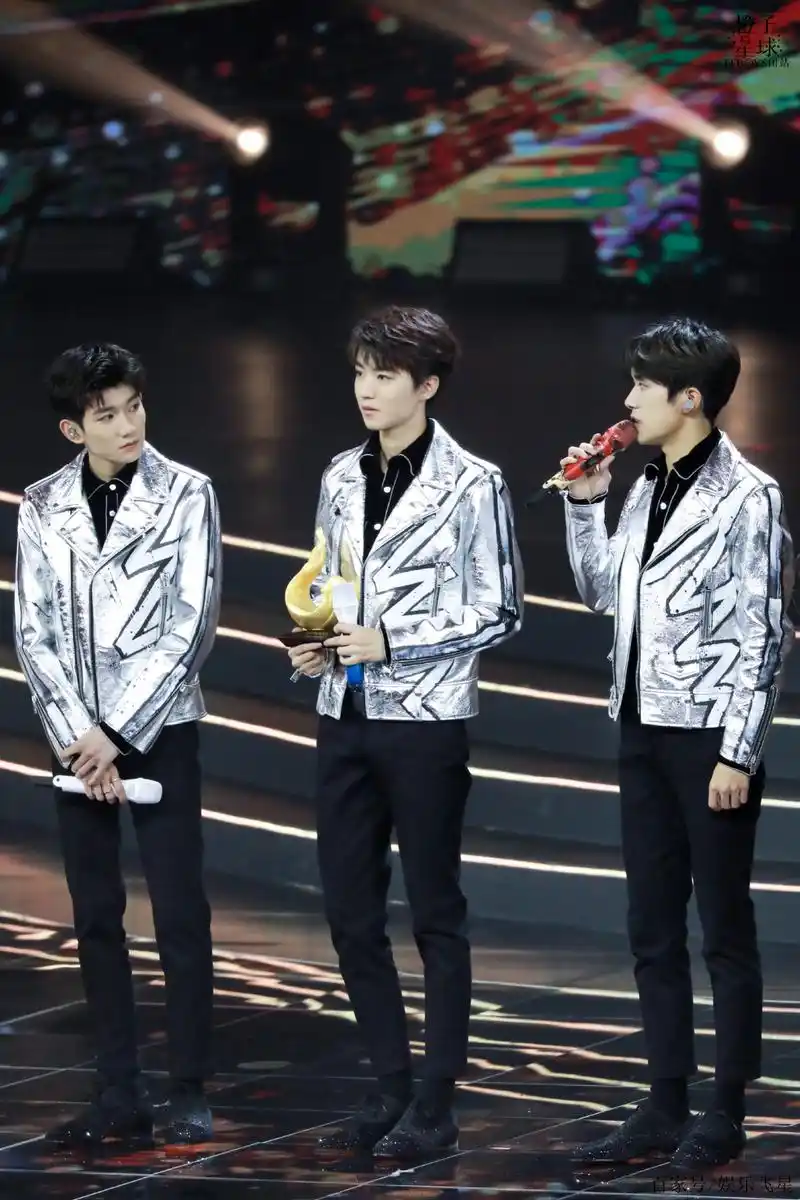 tfboys师弟高考失利引群嘲?但高考失败真的和努力有关吗?