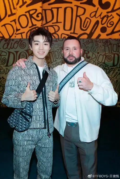 王俊凯将出席2024巴黎时装周##王俊凯 巴黎时装周