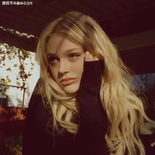 新版绯闻女孩演员名单大公开精灵系美女小鲜肉接棒主角