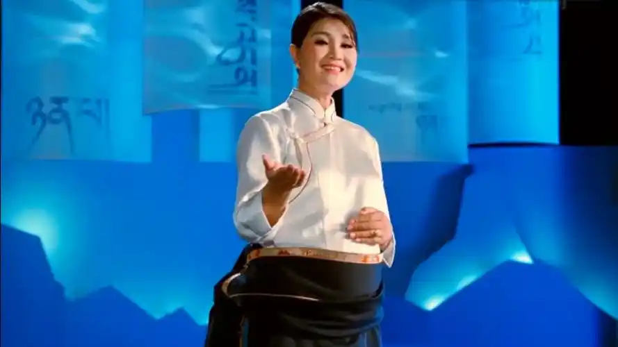 降央卓玛最拼的一首歌,大着肚子咬牙坚持录制,活该成为旷世经典!