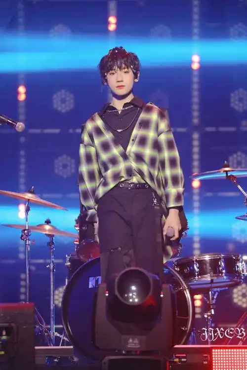 时代峰峻的艺人有多好看