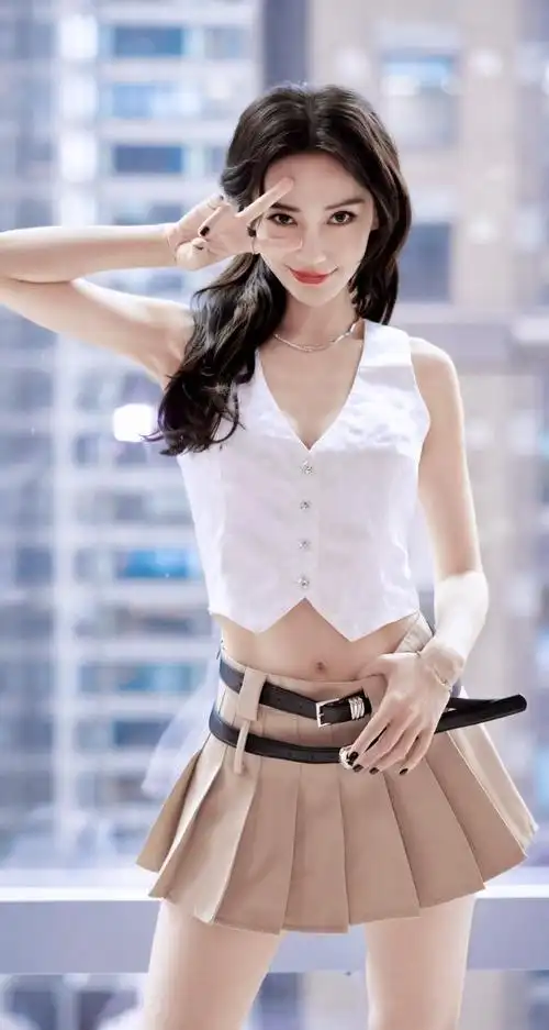 angelababy的颜值永远在线笑的像个明媚艳丽的小公主