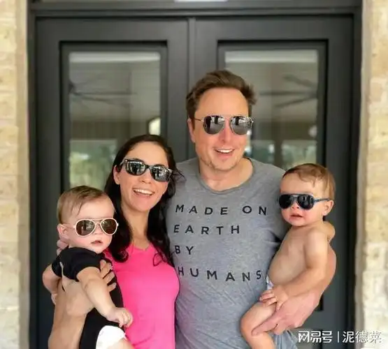 婴儿技术,令人震惊的是,马斯克竟将grimes剖腹产的照片发送给了众多