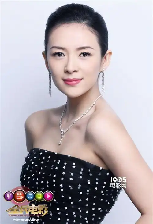 《全民电影》首曝宣传照 章子怡邀你一起拍大片