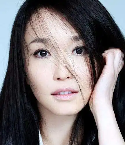 有人吐槽范文芳不美范文芳近照曝光身材苗条大长腿很吸金