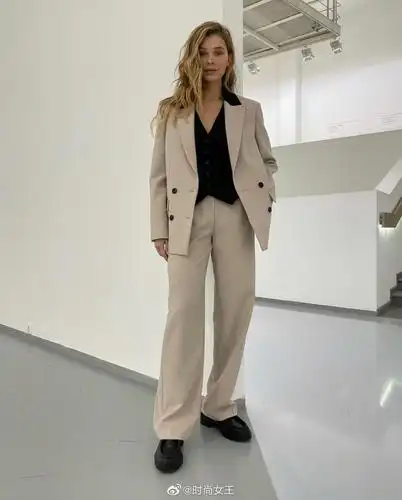 简约欧美风的时尚穿搭look指南时尚大气的ol装扮