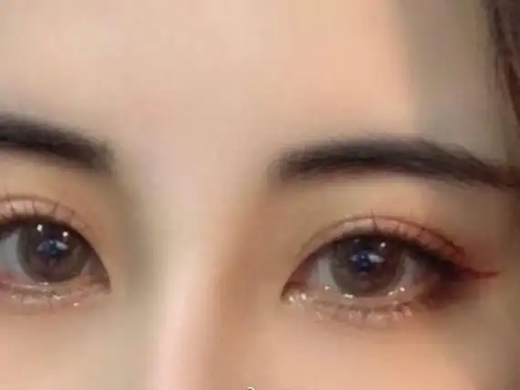 眼睛对于面部的颜值影响很大的,有一双漂亮的双眼,会_圈子-新氧美容