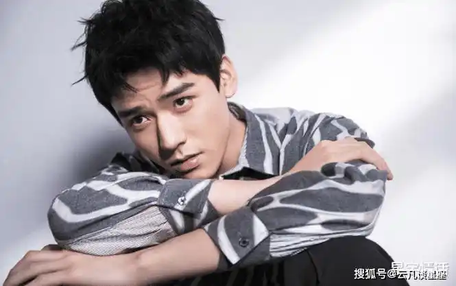 龚俊:为什么立单身人设呢?男女演员就不能谈恋爱结婚了?