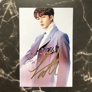 朱正廷亲笔签名照片亲笔保真ninepercent活动宣传照明星周边礼物