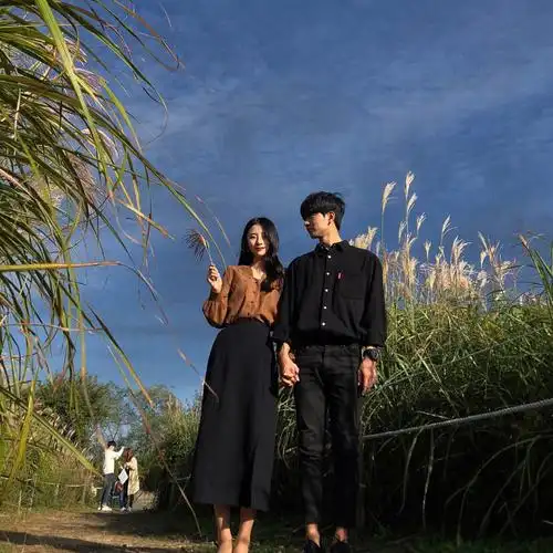 陈爱人. 情侣头像