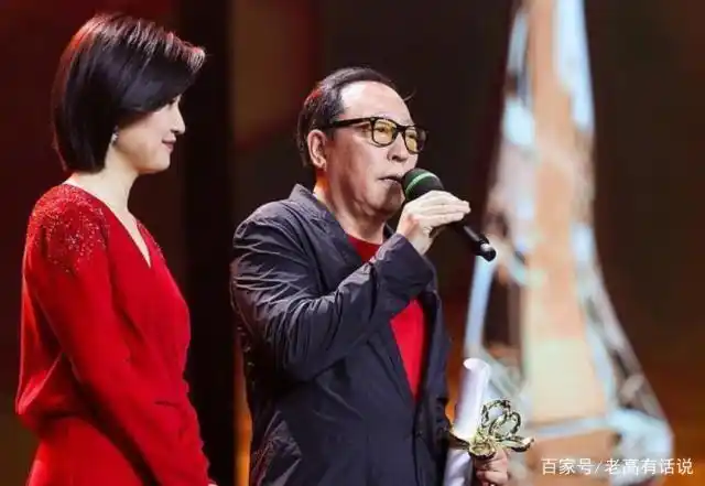 蒋雯丽时隔11年再封视后,众网友大呼:心疼苏明玉