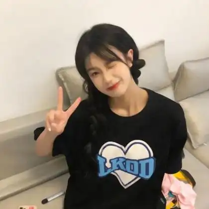 女生头像温柔仙气正脸小清新头像单人女生ins风格图片