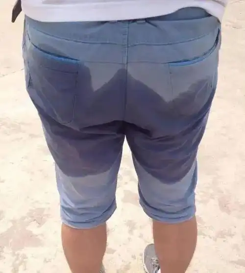 百搭又好穿,透气的工装短裤,让你告别穿搭难题,变身潮男